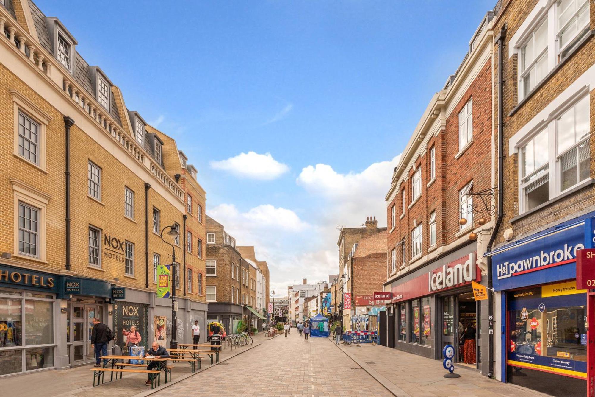 London Waterloo Apartment With Large Private Terrace - View Of The London Eye - 1 Bedroom 1 Bath 외부 사진